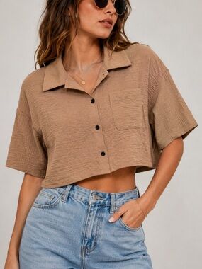 SHEIN Textured Linen Like Crop Top Brown Button Up Boxy Women’s XS